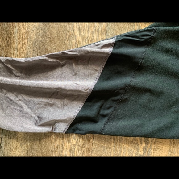 Fabletics Leggings - Picture 3 of 3